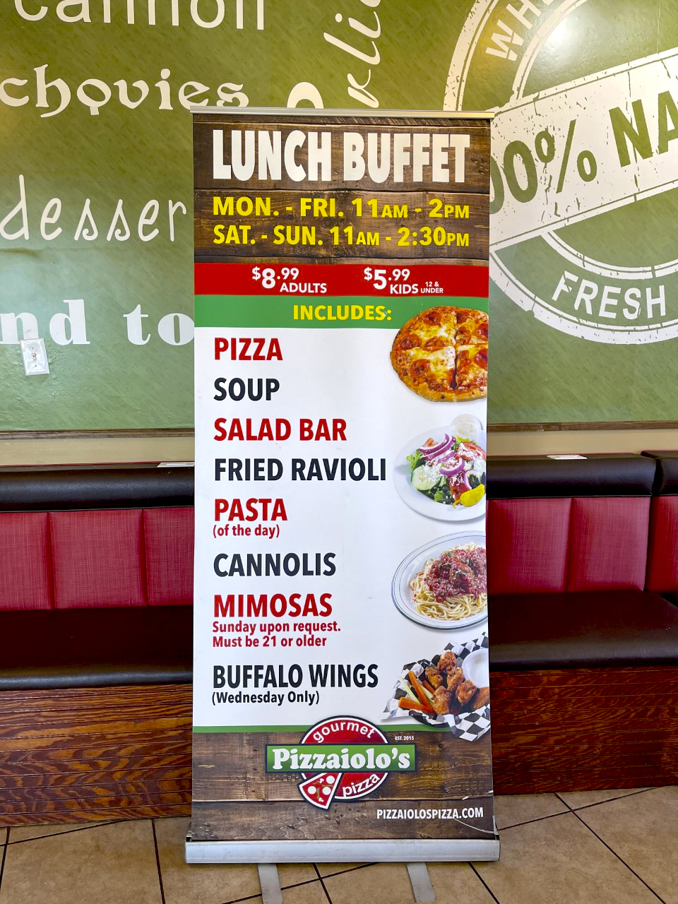 Retractable Vertical Fabric Banner